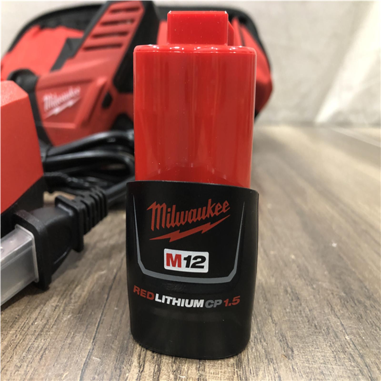AS-IS Milwaukee 12V Lithium-Ion HACKZALL Cordless Reciprocating Saw Kit