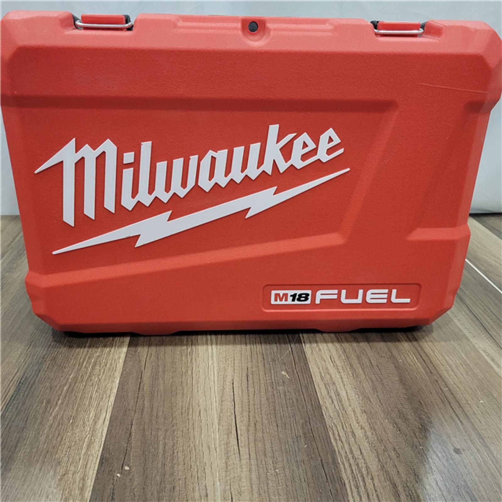 AS-IS MILWAUKEE M18 FUEL 18V Lithium-Ion Brushless Cordless Hammer Drill and Impact Driver Combo Kit (2-Tool)