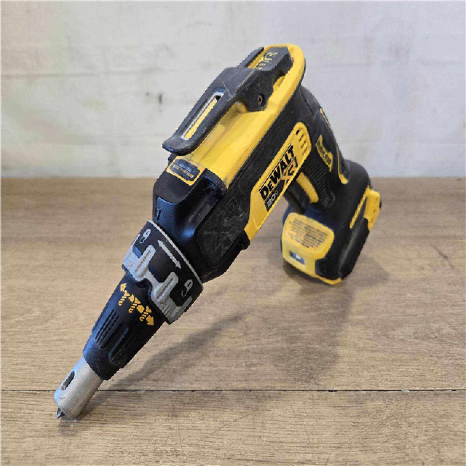 AS-IS DEWALT 20V MAX Cordless Screw Gun Kit