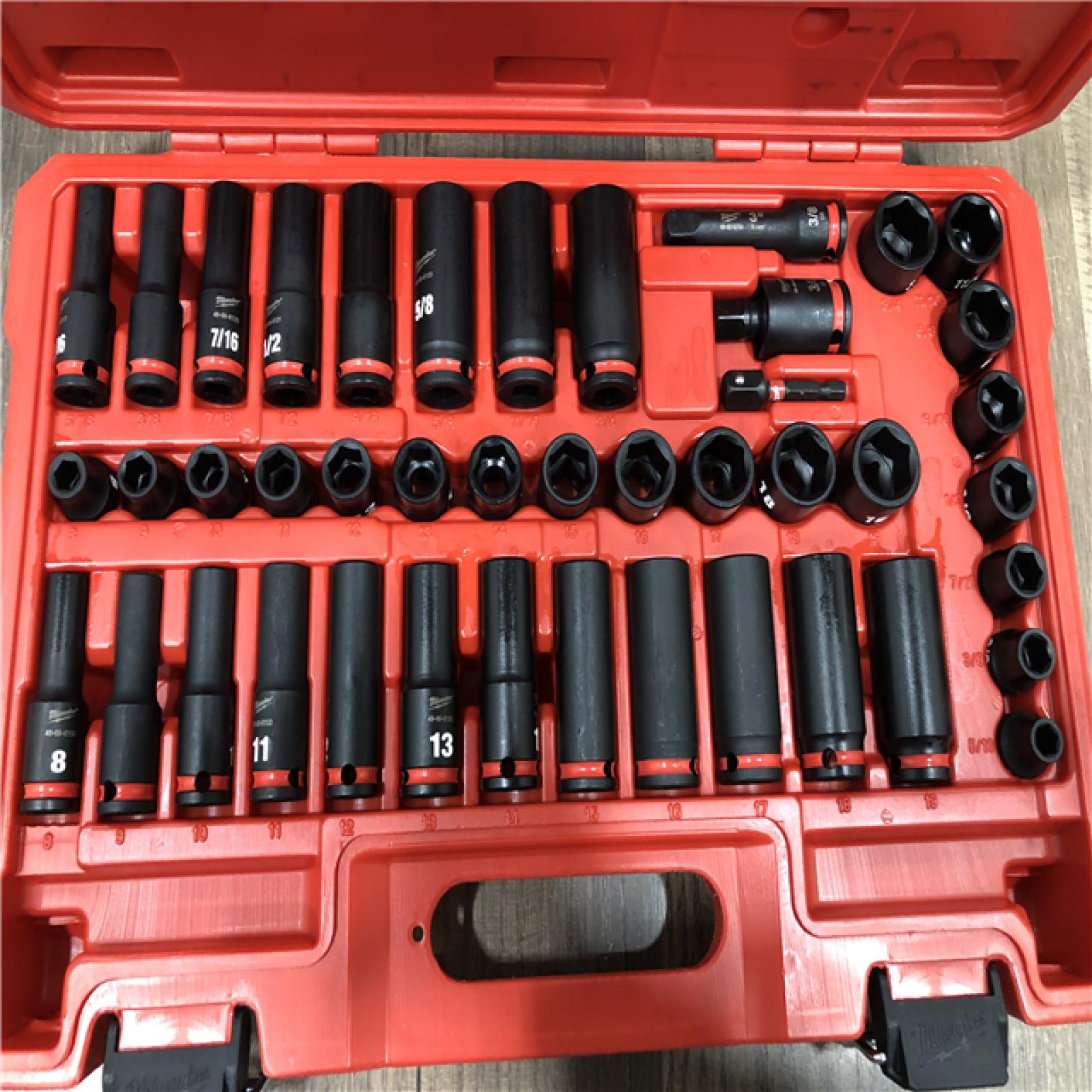 AS-IS Milwaukee SHOCKWAVE 3/8 in. Drive SAE and Metric 6 Point Impact Socket Set (43-Piece)