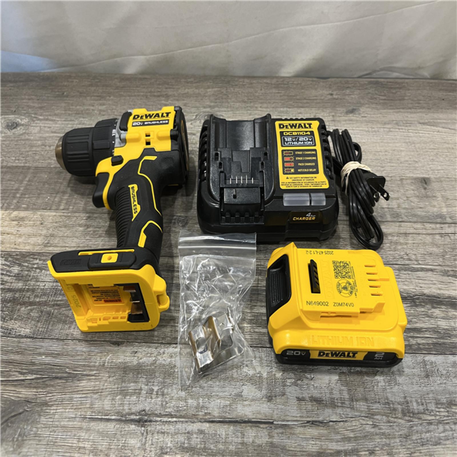 AS-IS DEWALT Atomic 20V Lithium-Ion Cordless Compact 1/2 in. Drill/Driver Kit