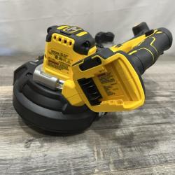 NEW - DEWALT 20-Volt MAX 3-3/8 in. Cordless Brushless Bandsaw (Tool-Only)