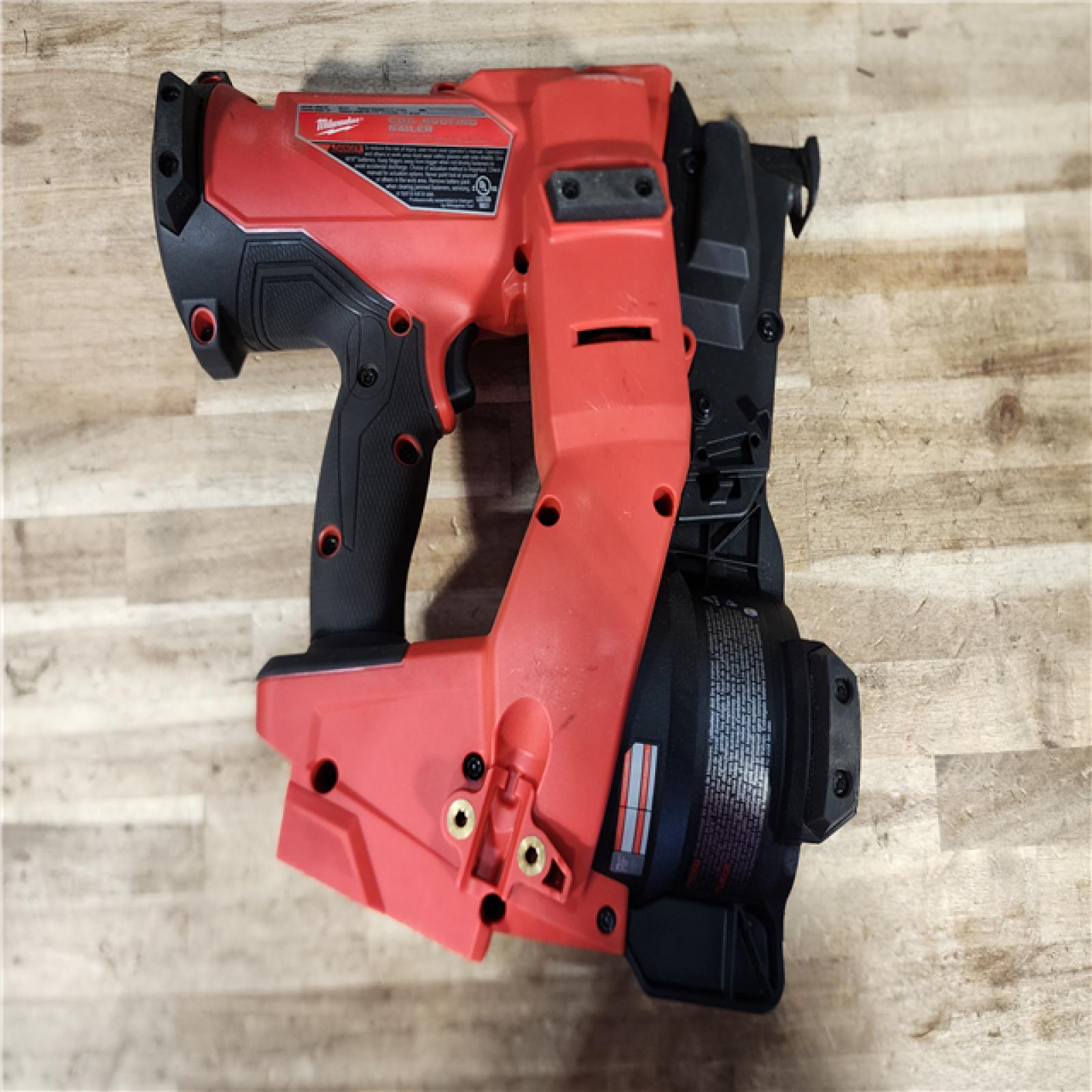 HOUSTON LOCATION - AS-IS Milwaukee FUEL 18-Volt Lithium-Ion Brushless Cordless Coil Roofing Nailer (Tool Only)