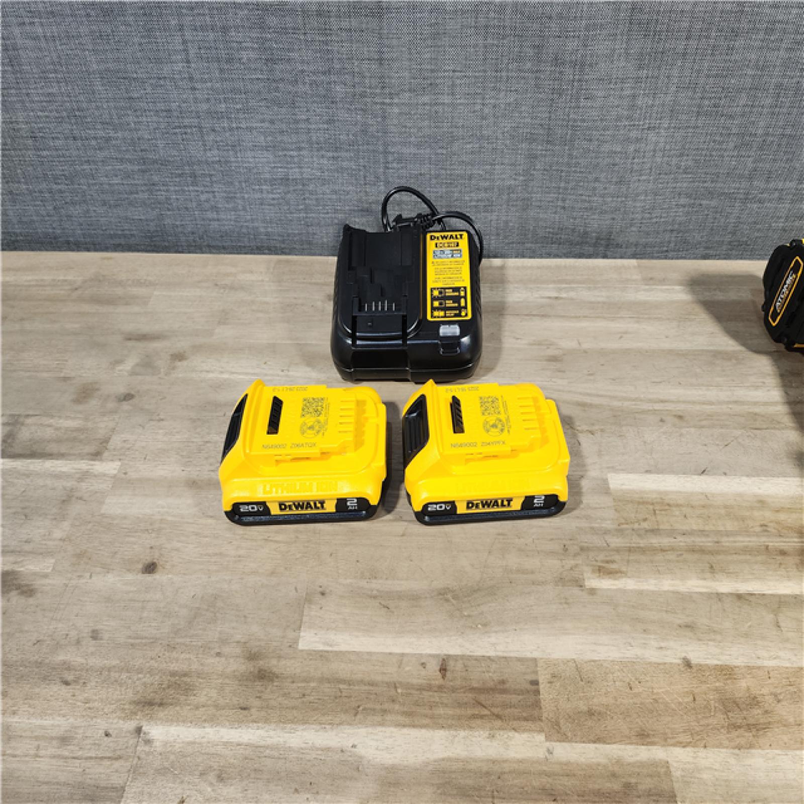 HOUSTON LOCATION - AS-IS DEWALT 4 TOOL COMBO KIT W/ (2) BATTERY & CHARGER