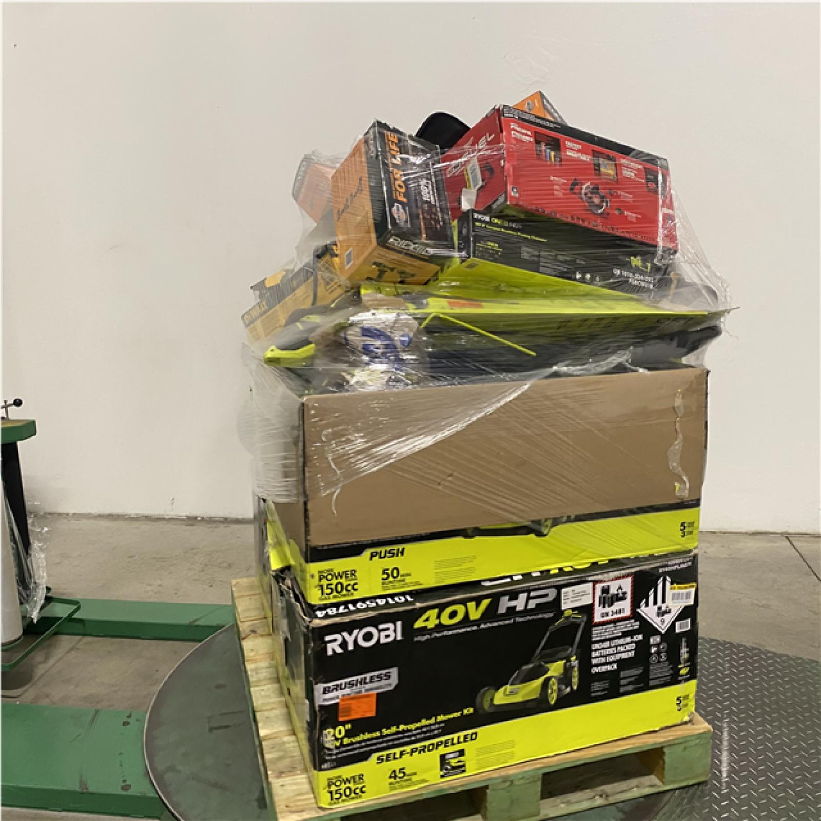 Dallas Location - As-Is Tool Pallet