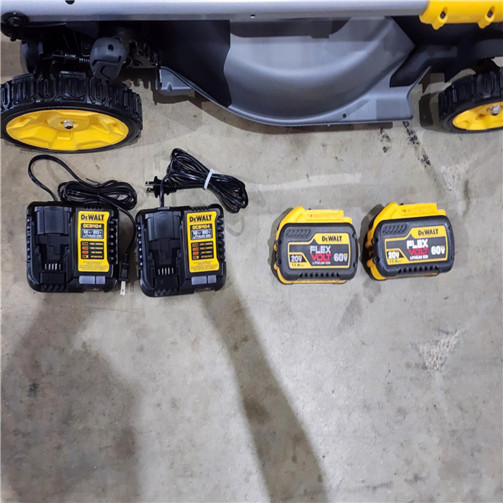 HOUSTON LOCATION - AS-IS FLEXVOLT 2x60V MAX 21 in. Cordless Battery Powered Self Propelled Lawn Mower Kit with 12.0 Ah Batteries and Chargers