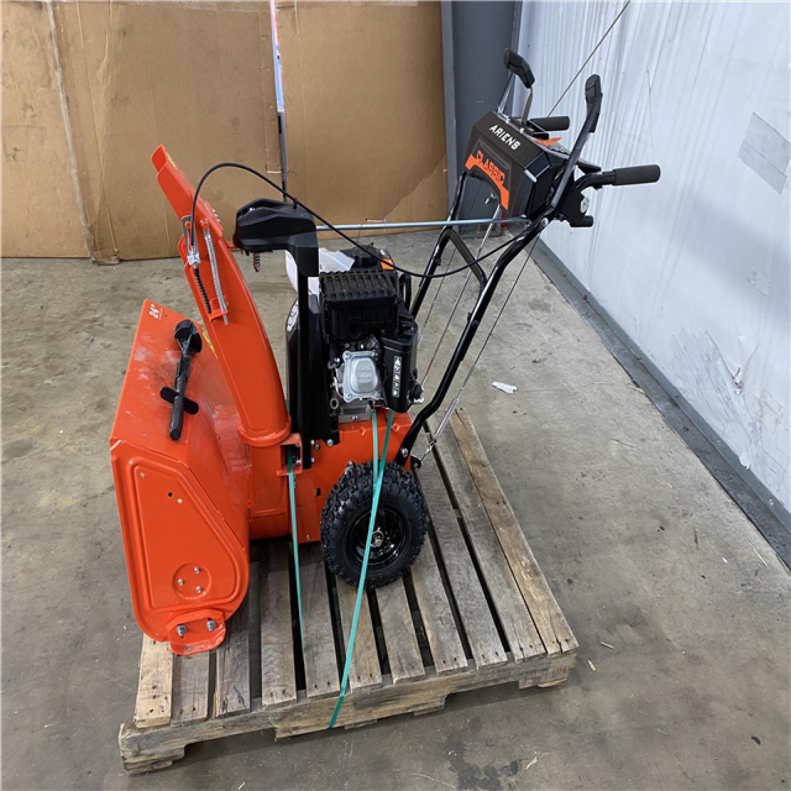 Houston Location AS IS - Ariens 24in Snow Blower