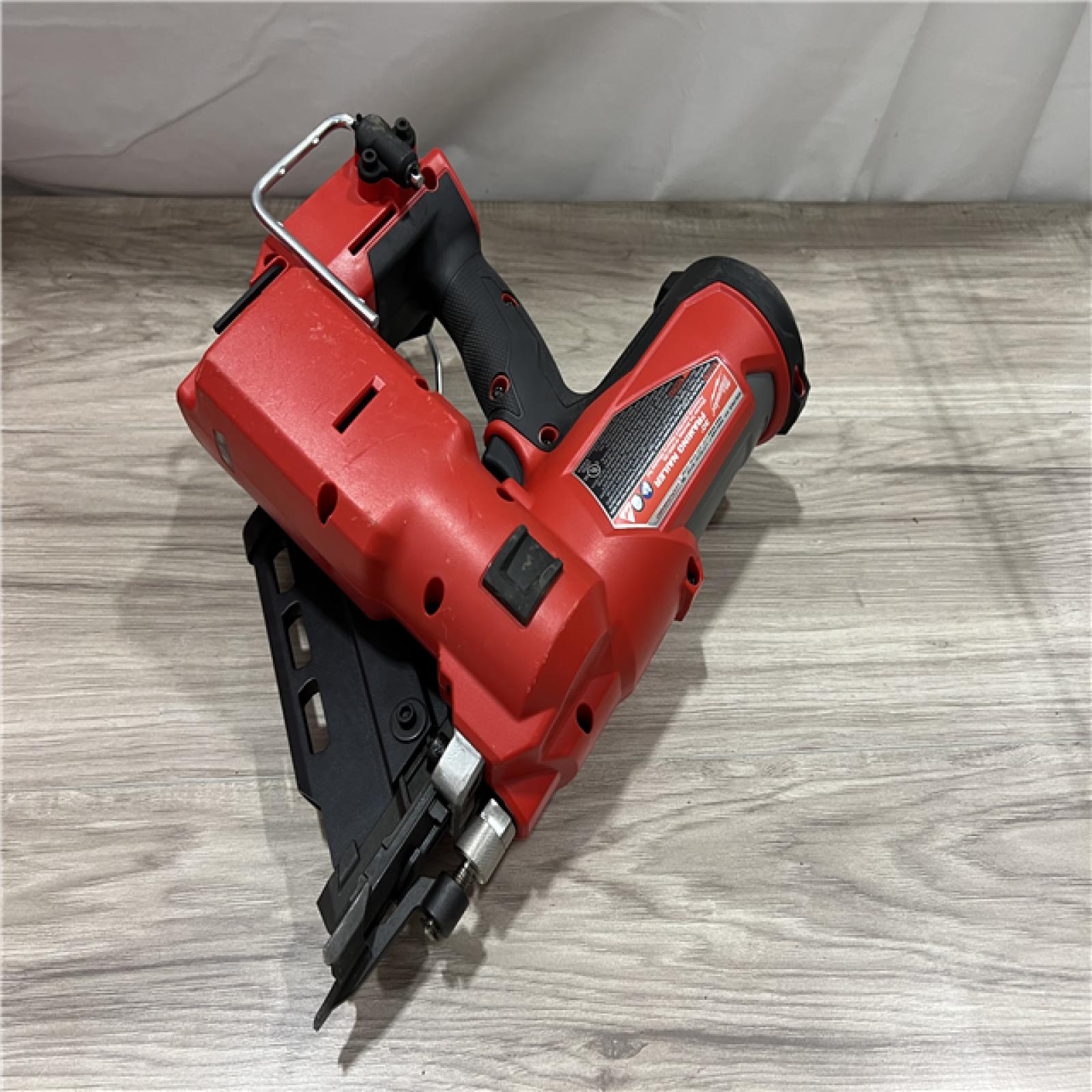 AS-IS Milwaukee FUEL 3-1/2 in. 18-Volt 30-Degree Lithium-Ion Brushless Cordless Framing Nailer (Tool-Only)