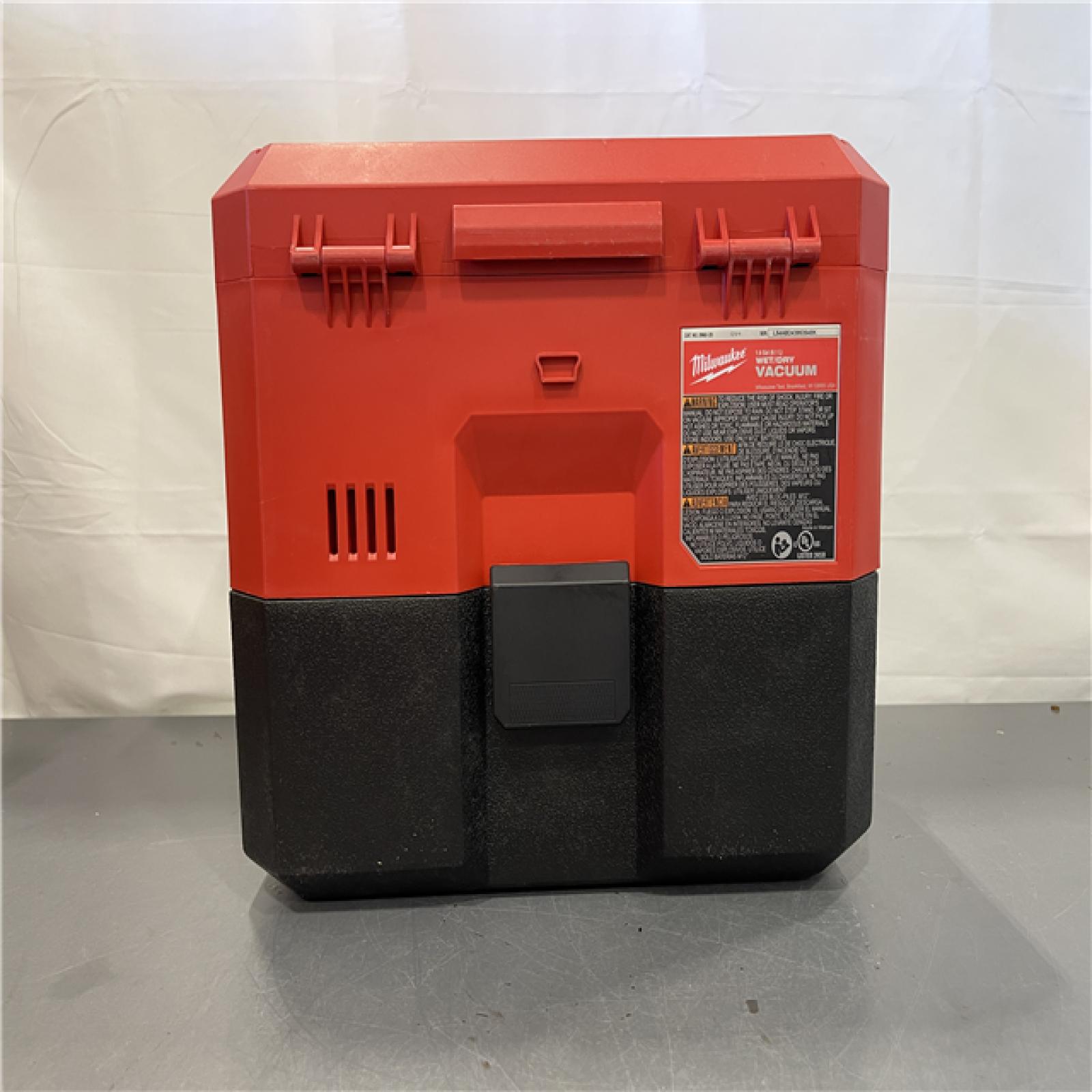 AS-IS - Milwaukee M12 FUEL 12-Volt Lithium-Ion Cordless 1.6 Gal. Wet/Dry Vacuum