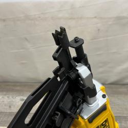 AS-IS DEWALT 20V 30 Degree Cordless Framing Nailer (Tool-Only)