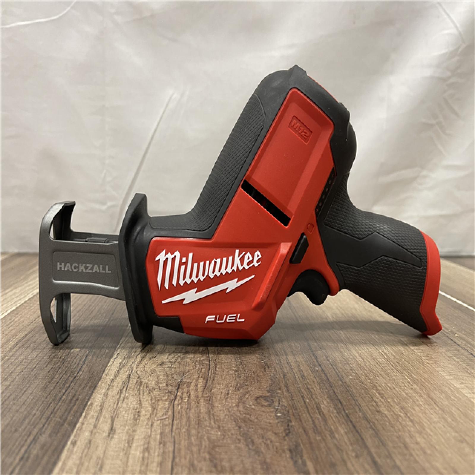 AS-IS Milwaukee M12 FUEL 12V Lithium-Ion Brushless Cordless HACKZALL Reciprocating Saw Kit