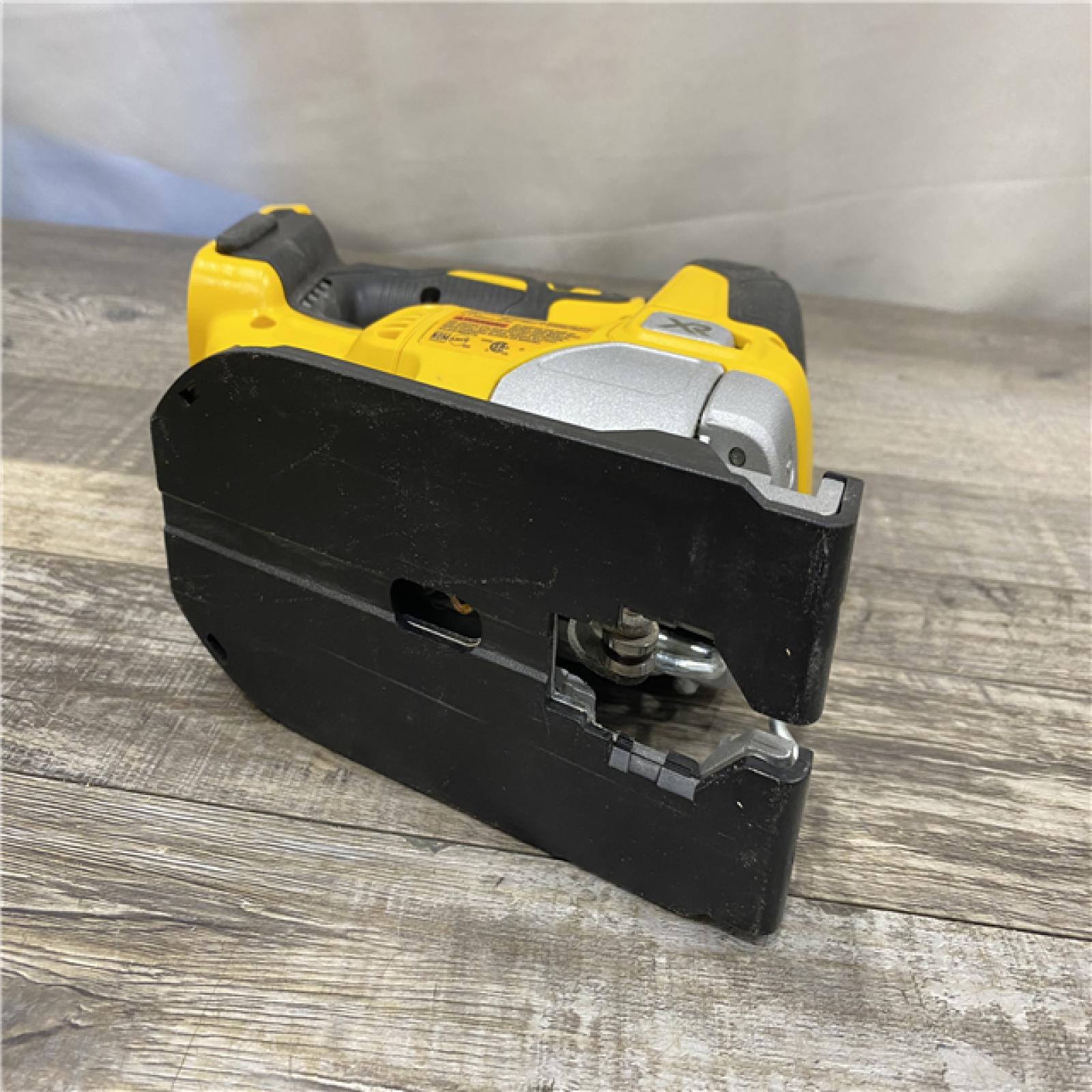 AS-IS DEWALT 20V MAX XR Cordless Brushless Jigsaw (Tool Only)