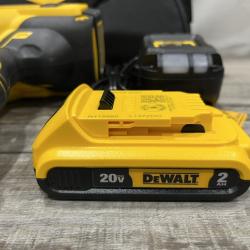 AS-IS DEWALT 20V MAX XR 16-Gauge Electric Cordless Angled Finishing Nailer Kit