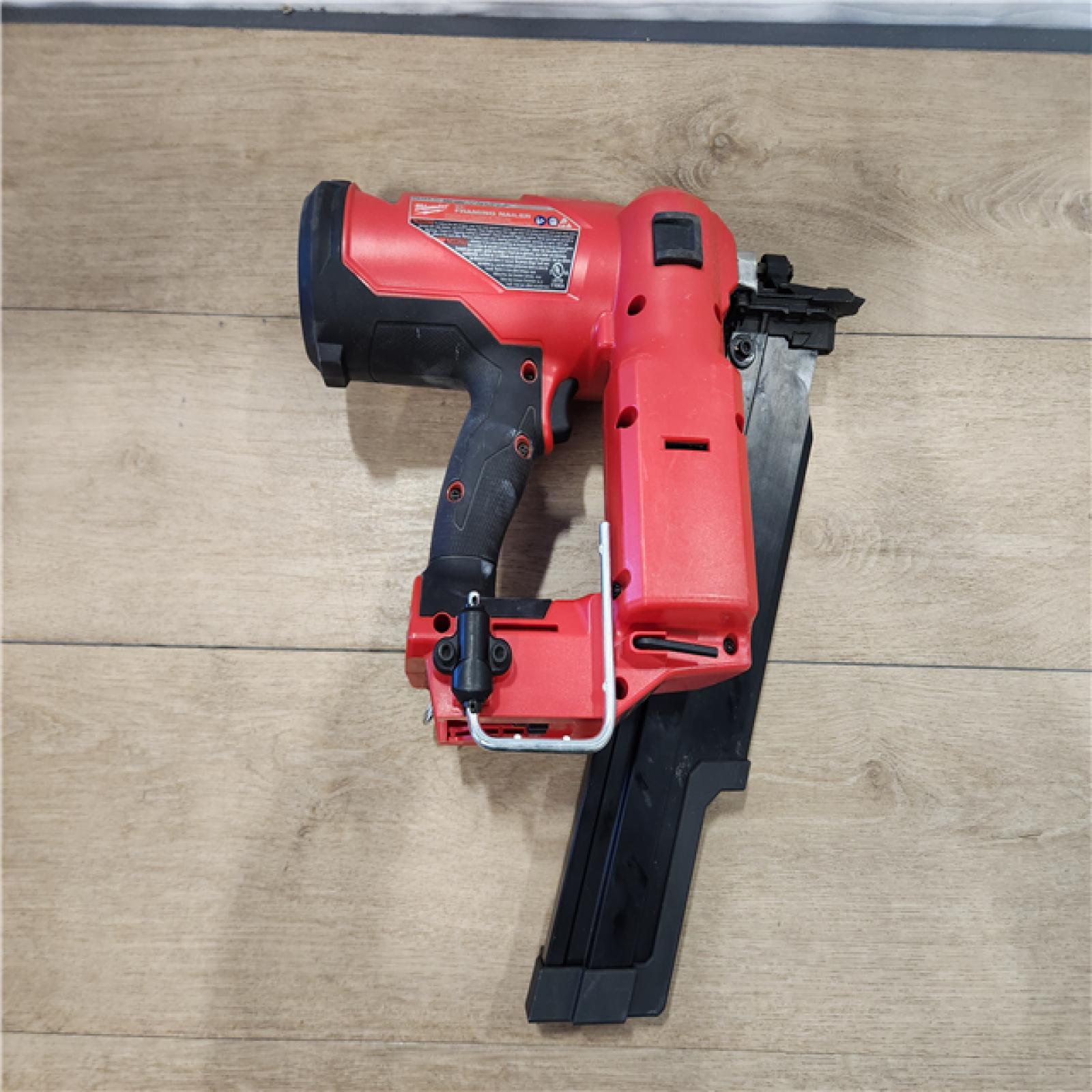 AS-IS- Milwaukee M18 FUEL 21-Degree Cordless Framing Nailer (Tool Only)