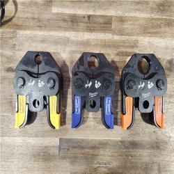 HOUSTON LOCATION - AS-IS (APPEARS LIKE NEW) Milwaukee-2674-22P M18 Short Throw Press Tool Kit W/ Viega PureFlow Jaws
