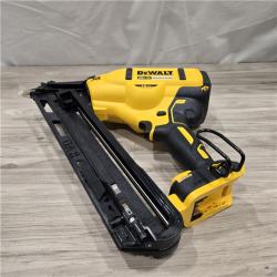 AS-IS DeWalt 15 GA ANGLED FINISH NAILER KIT