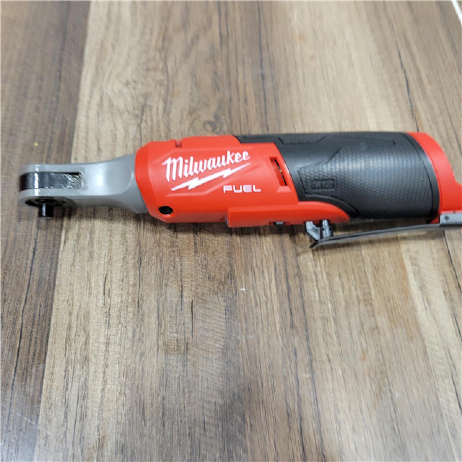 AS-IS  Milwaukee 2566-20 M12 FUEL Brushless Lithium-Ion 1/4 in. Cordless High Speed Ratchet (Tool Only)