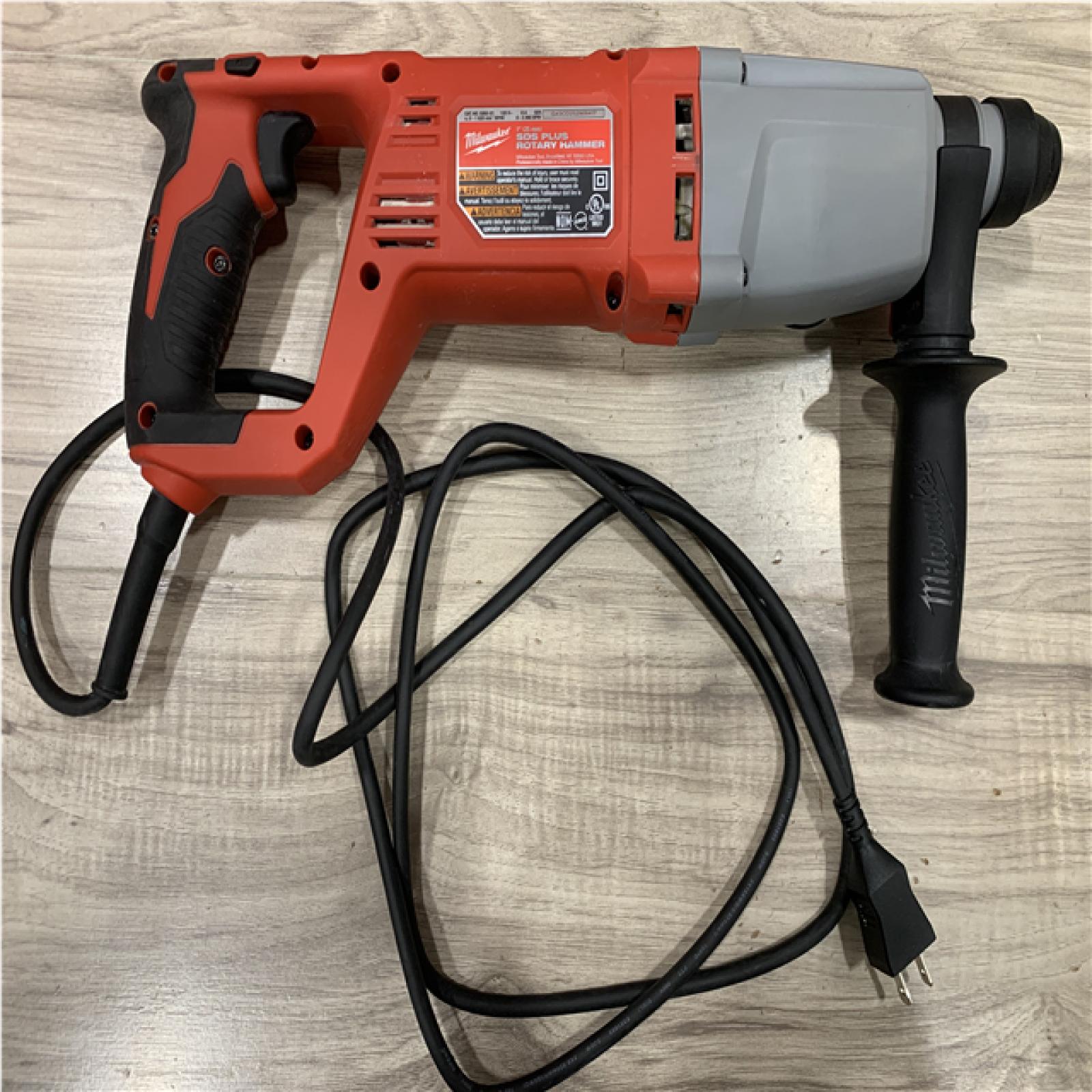 AS-IS Milwaukee 8 Amp Corded 1 in. SDS D-Handle Rotary Hammer
