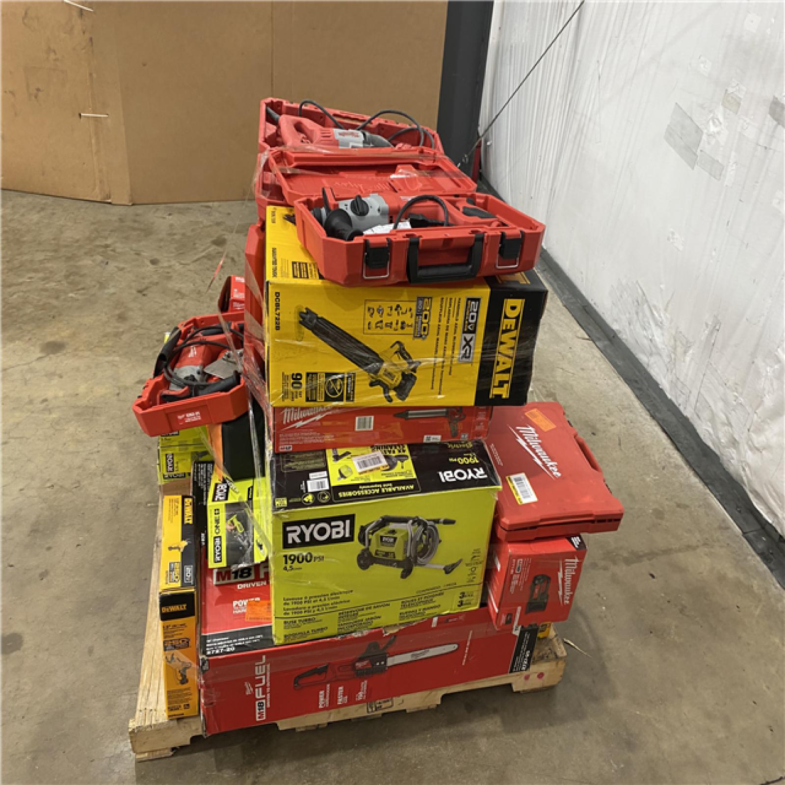 Houston Location AS IS - Tool Pallet