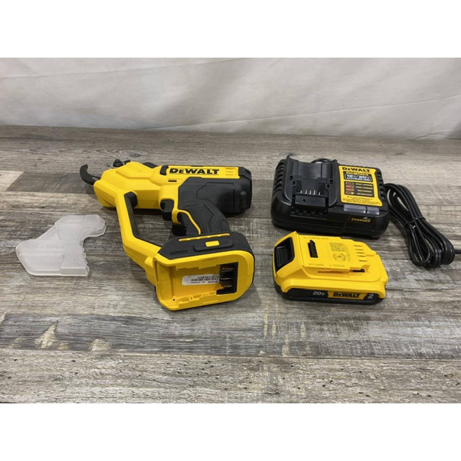 AS-IS DEWALT 20V MAX Cordless Battery Powered Pruner Kit