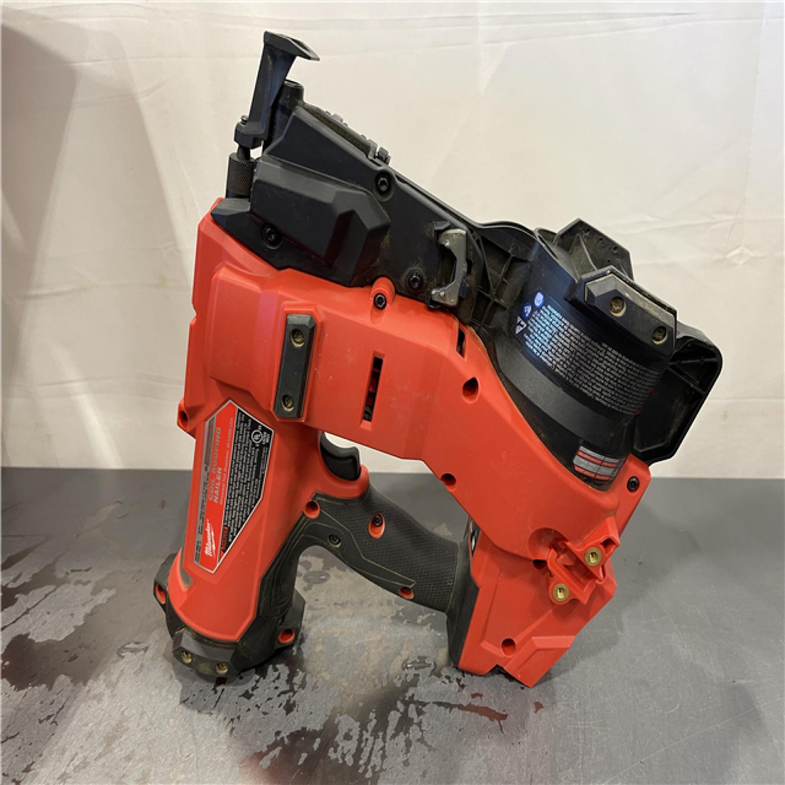 AS-IS - Milwaukee M18 FUEL 18-Volt Lithium-Ion Brushless Cordless Coil Roofing Nailer
