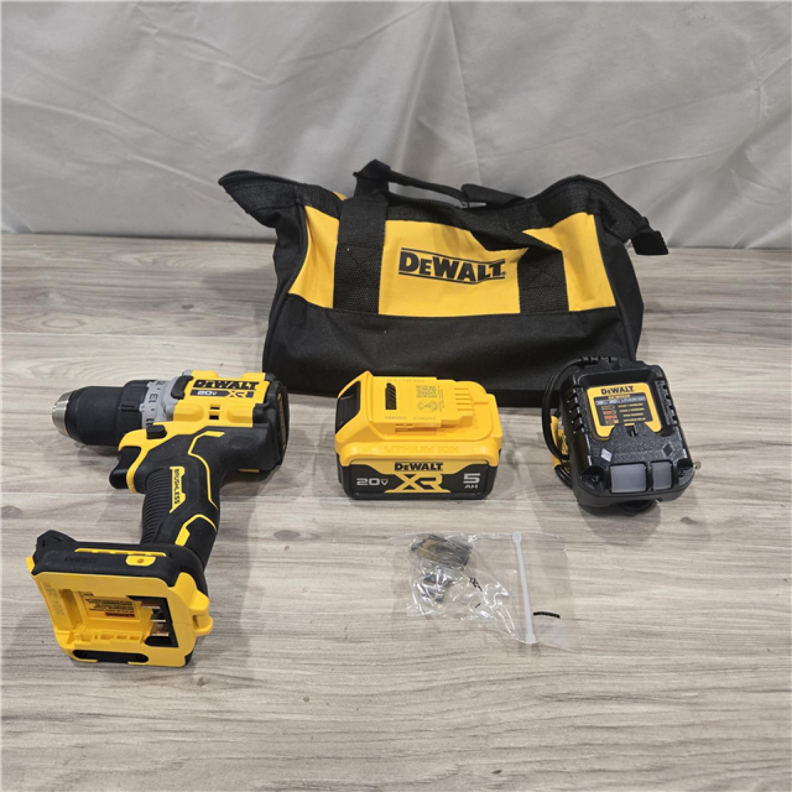 AS-IS DEWALT 20V MAX XR Cordless 1/2 Drill/Driver Kit
