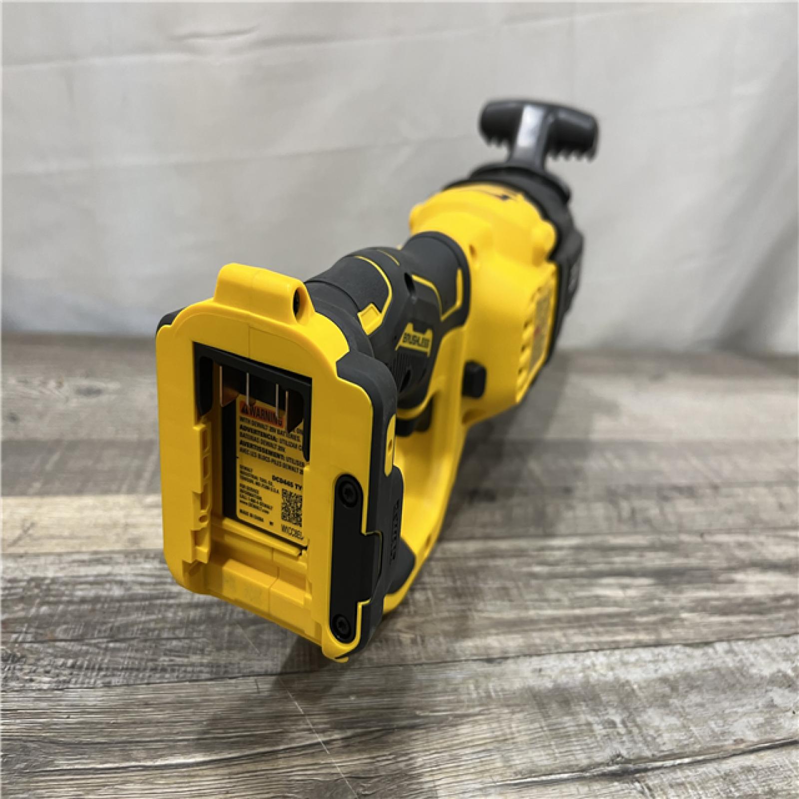 LIKE NEW - DEWALT 20V Max Cordless Brushless 7/16 in. Quick Change Stud and Joist Drill (Tool Only)