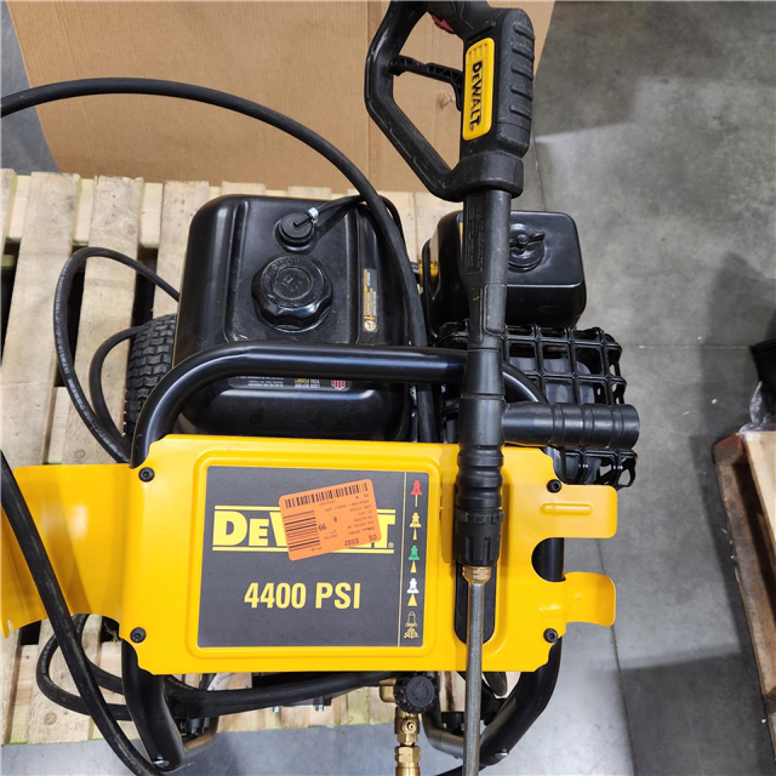 Dallas Location - As-Is Dewalt DXPW61377 4400 PSI 4.0 GPM Gas Pressure Washer
