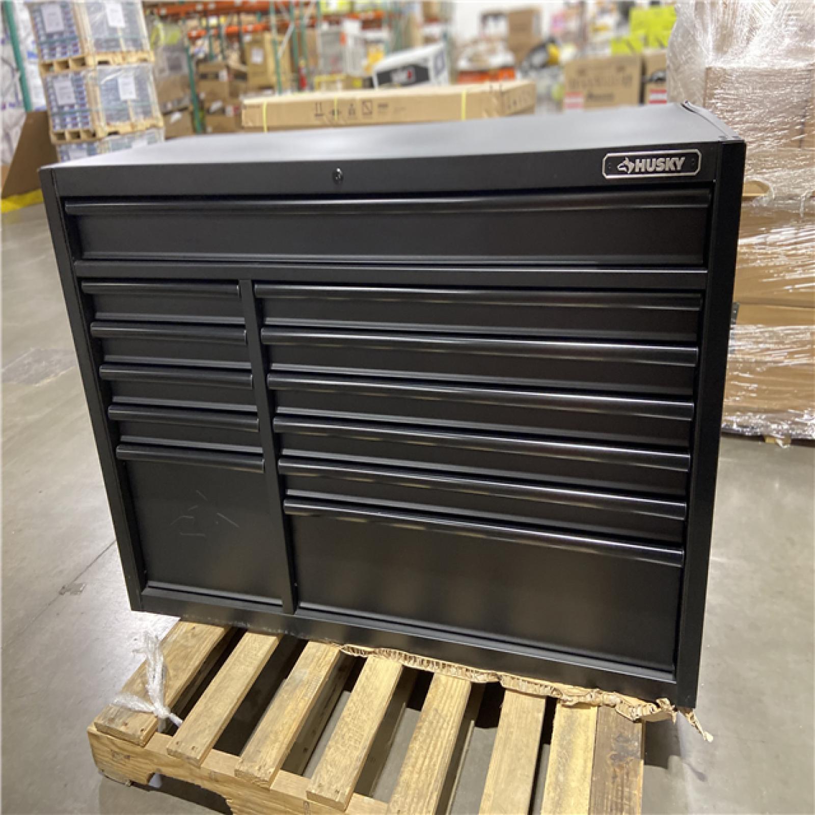 DALLAS LOCATION - HUSKY 56 IN 23-DRAWER HEAVY DUTY TOOL CHEST, MATTE BLACK
