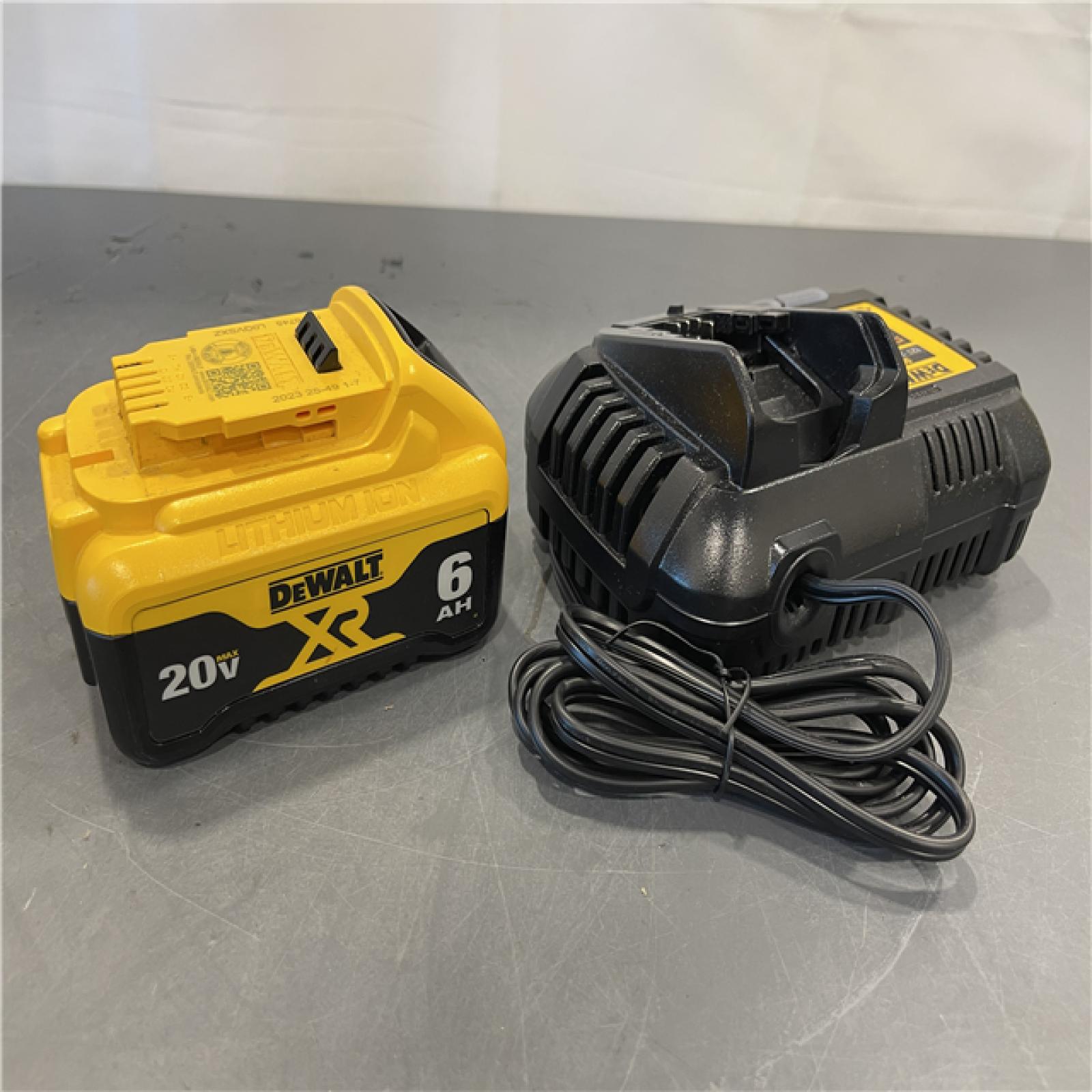 AS-IS - Dewalt 20V Lithium-Ion 6.0Ah Battery Pack & Charger Kit