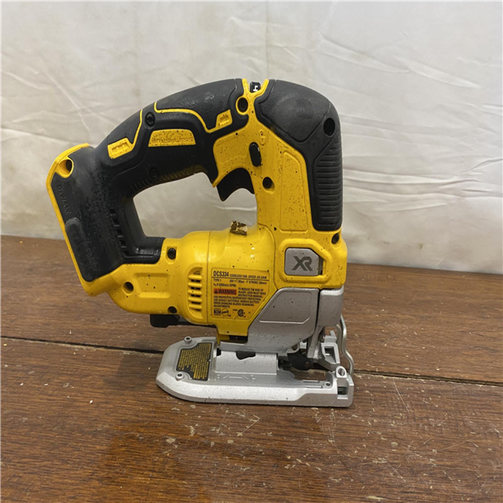AS-IS 20V MAX XR Cordless Brushless Jigsaw (Tool Only)