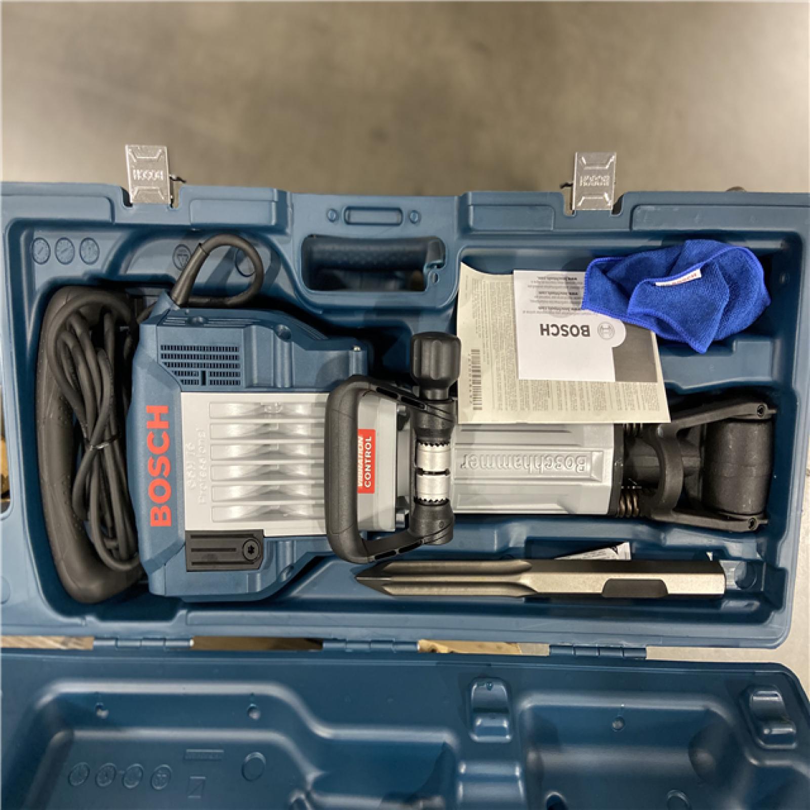 DALLAS LOCATION - Bosch 15 Amp 1-1/8 in. Corded Concrete Electric Hex Breaker Hammer Kit with Hard Carrying Case with Wheels