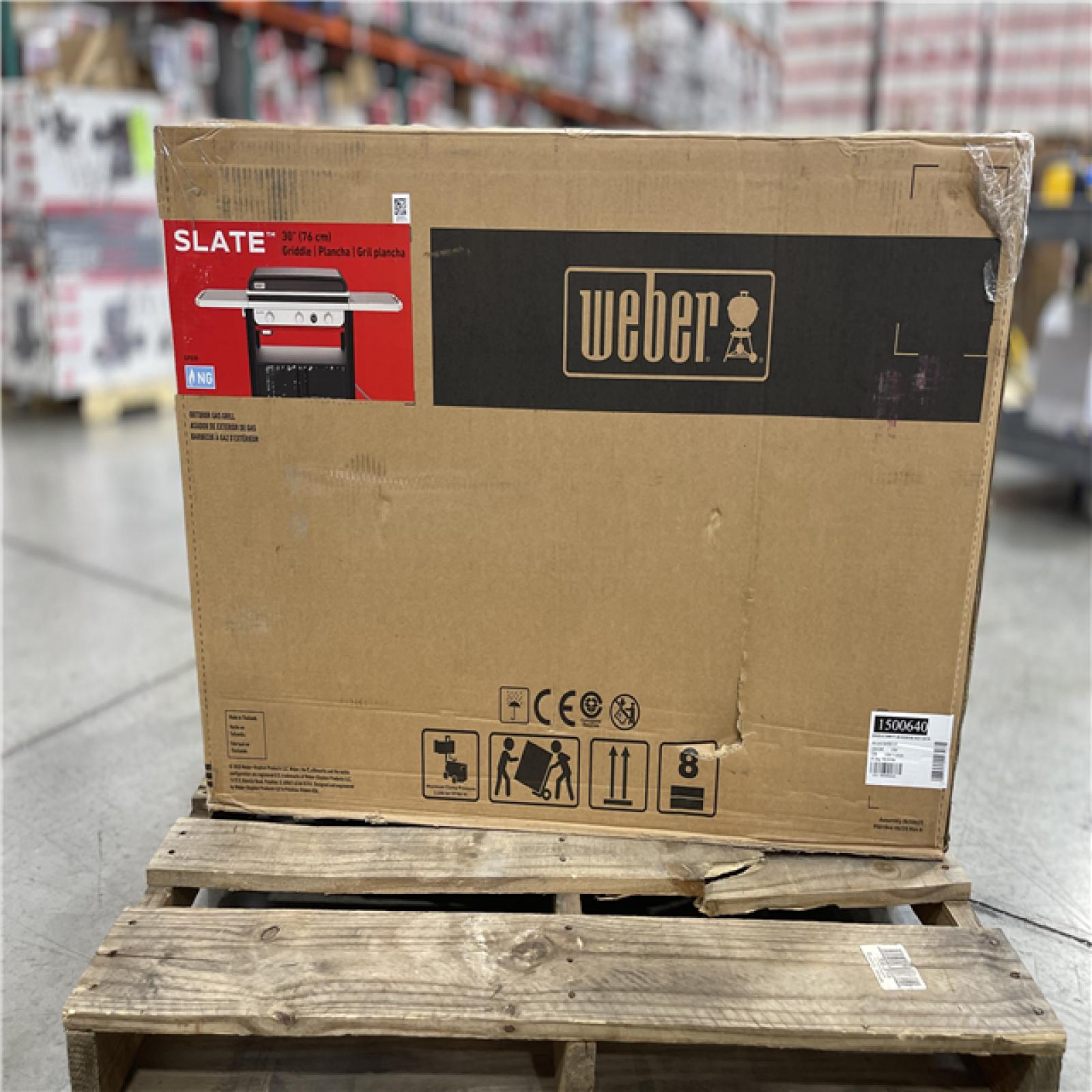 DALLAS LOCATION- Weber Slate Griddle 3-Burner Natural Gas 30 in. Flat Top Grill in Black with Thermometer