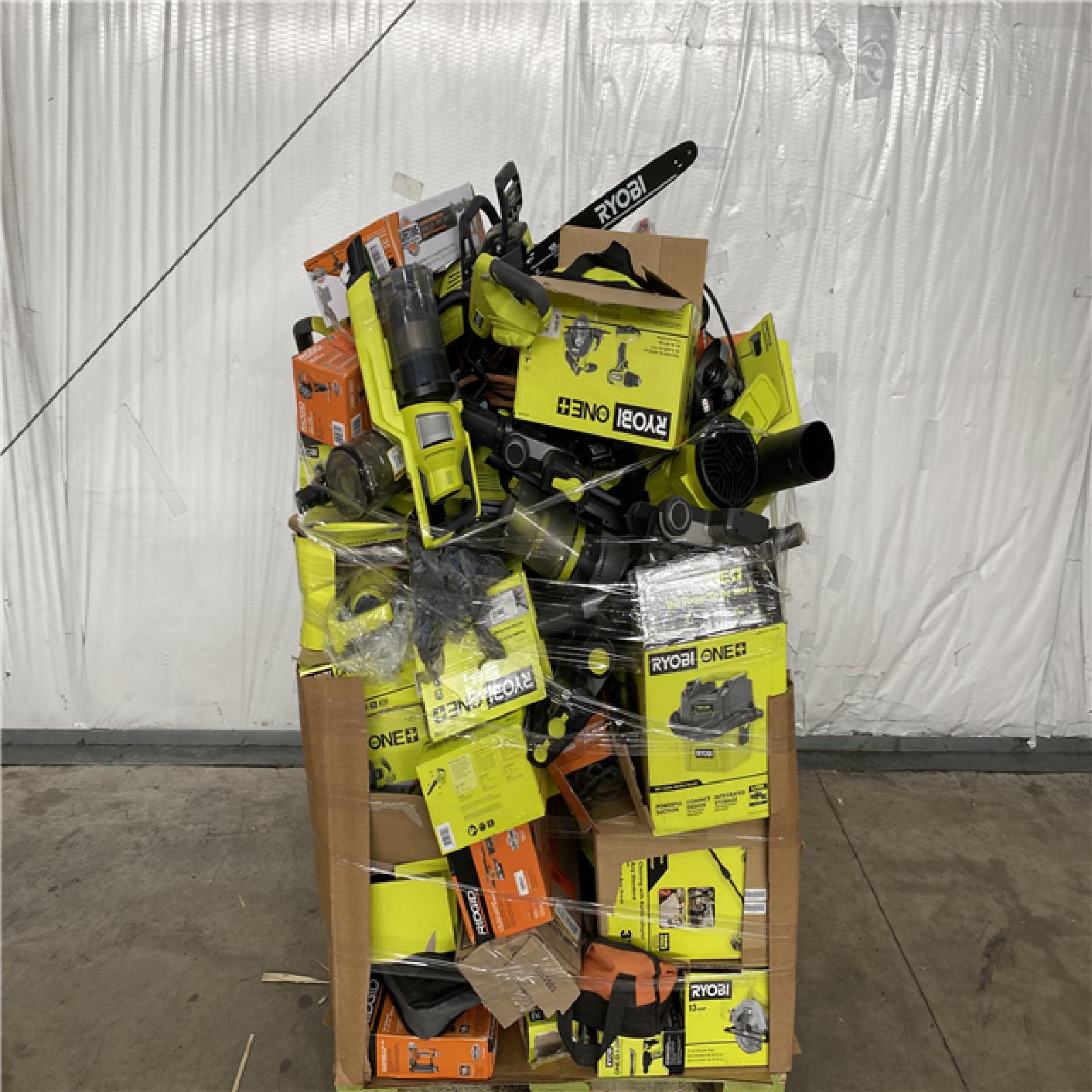 Houston Location AS IS - Tool Pallet