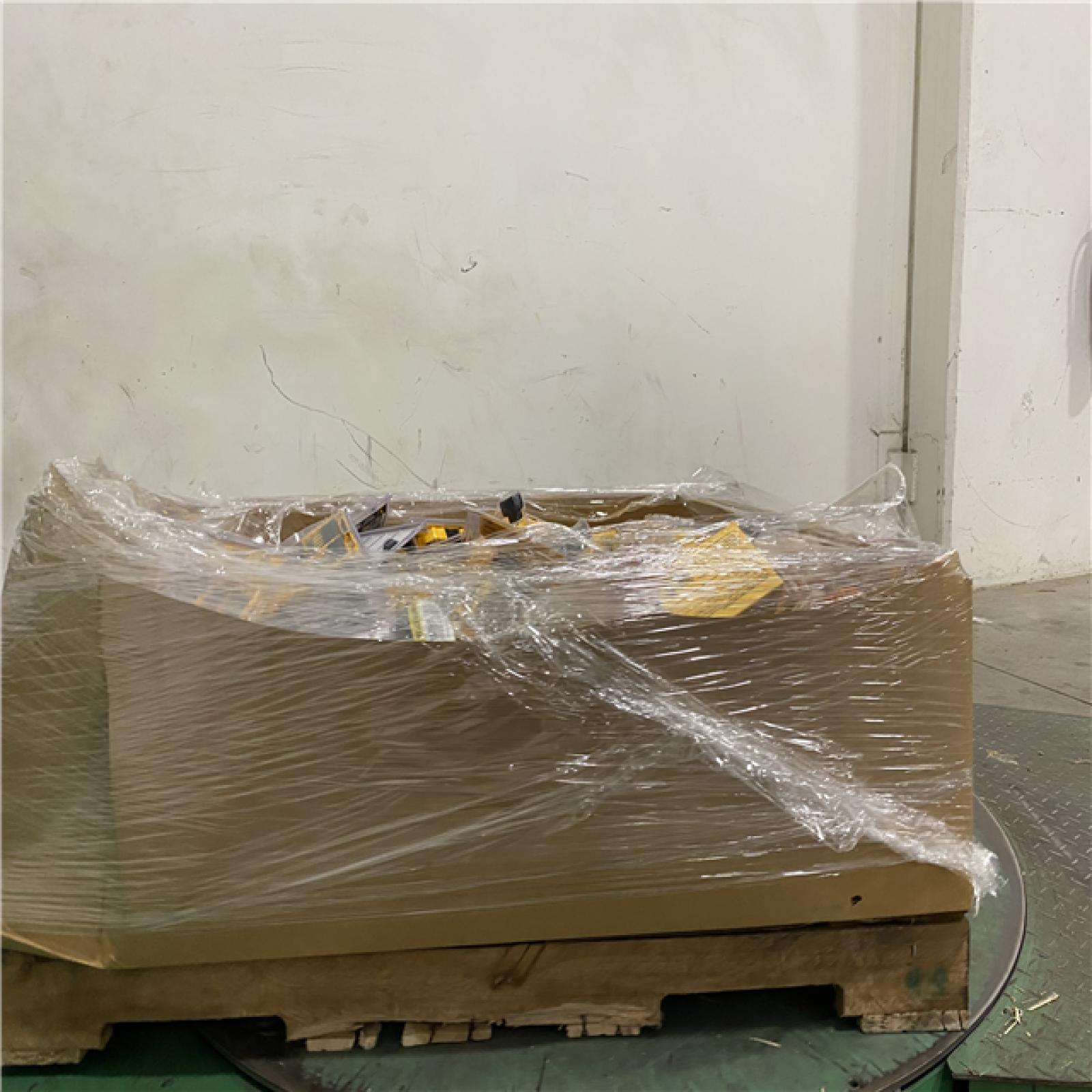Dallas Location - As-Is DEWALT Tool Pallet
