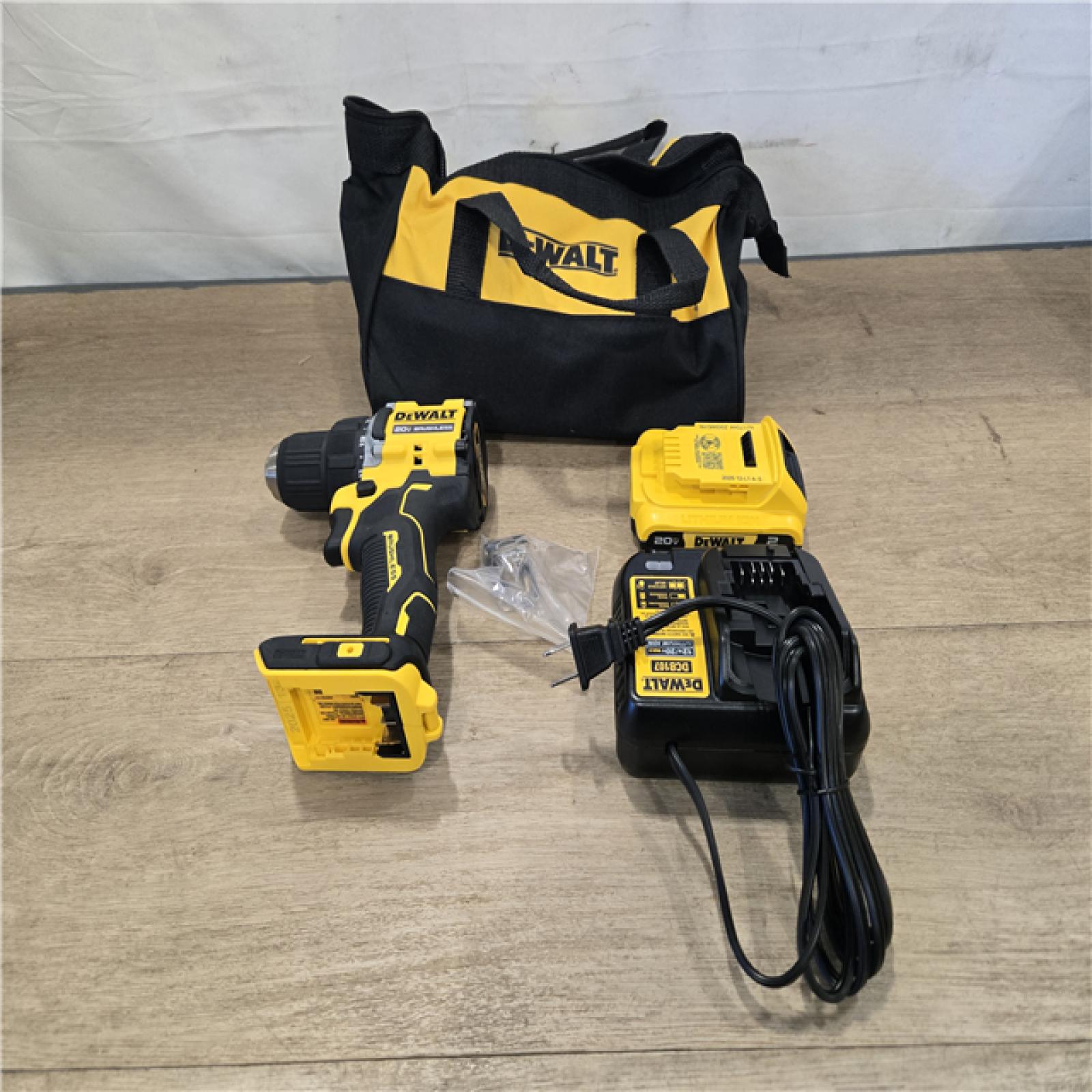 AS-IS DEWALT Atomic 20V Cordless Compact 1/2 in. Drill/Driver Kit