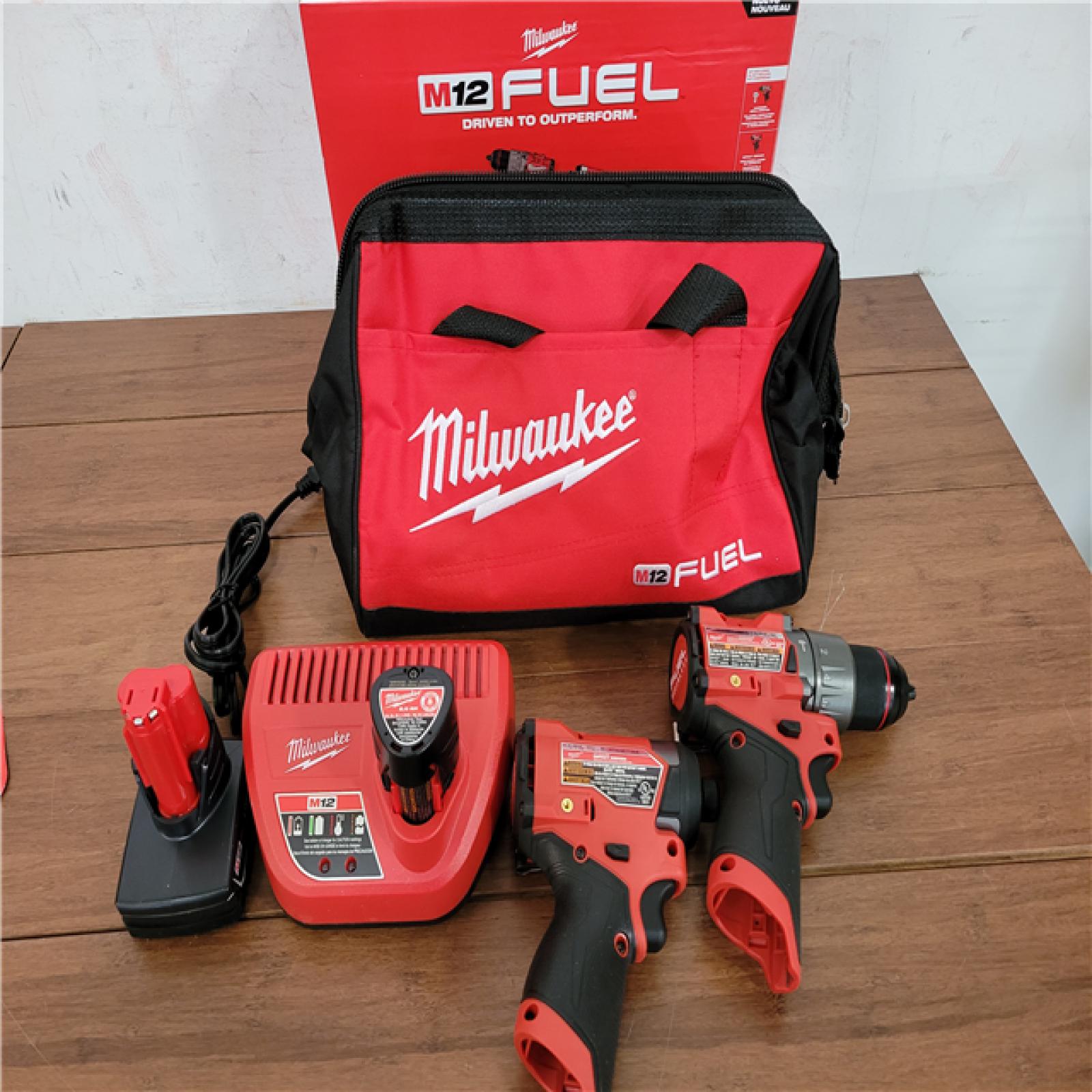 California NEW Milwaukee M12 Fuel 2-Tool Combo Kit  Includes (2) Batteries  Charger & Bag