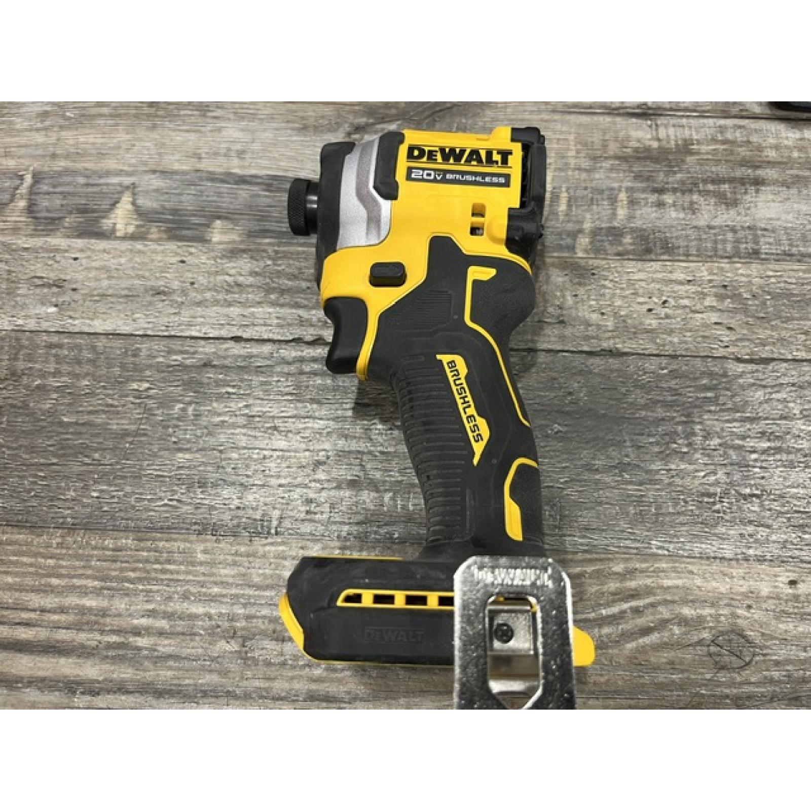 AS-IS DEWALT ATOMIC 20V MAX Lithium-Ion Cordless 1/4 in. Brushless Impact Driver Kit