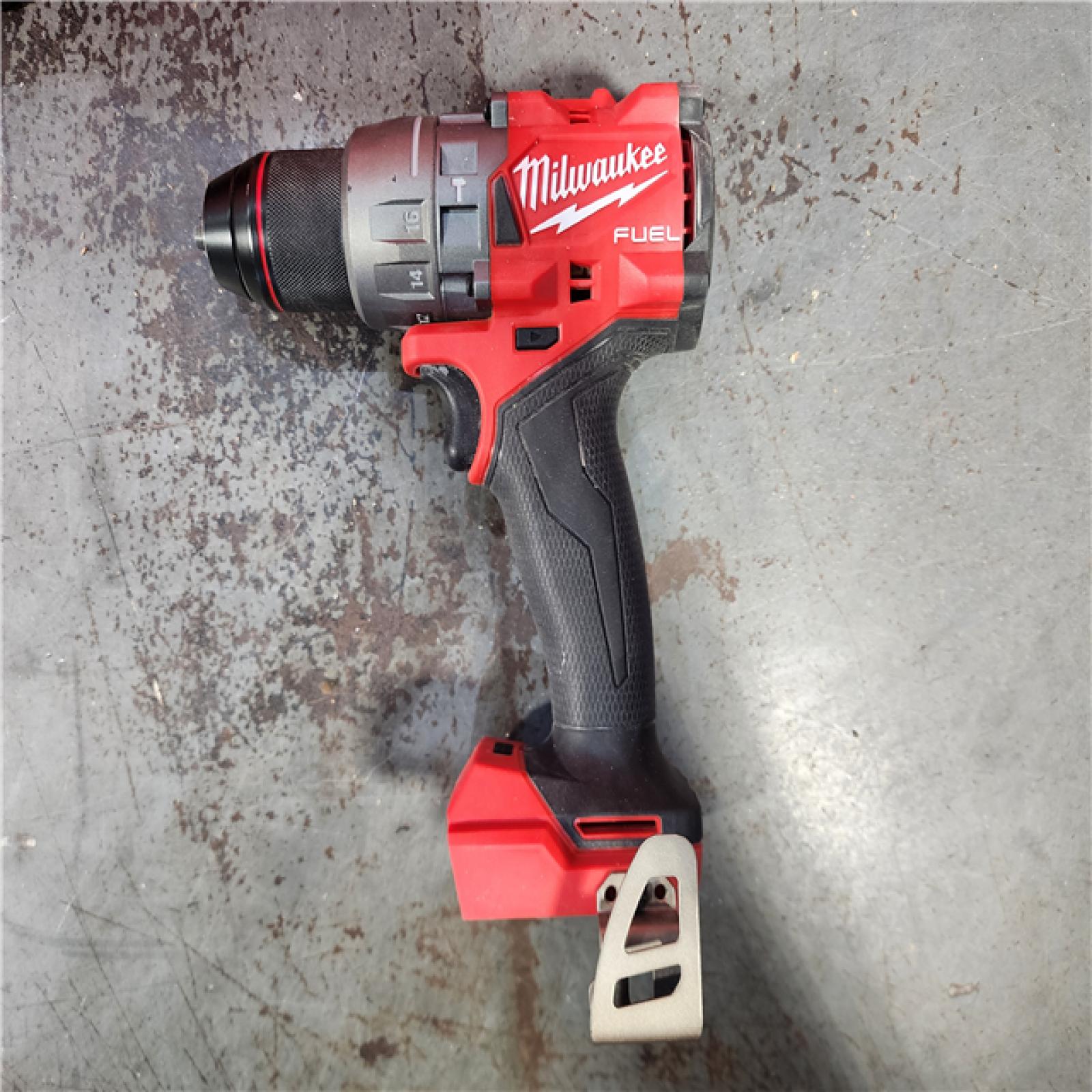 HOUSTON LOCATION - AS-IS Milwaukee 2904-22 Hammer Drill Driver Kit with Batteries  Charger & Tool Case  Red