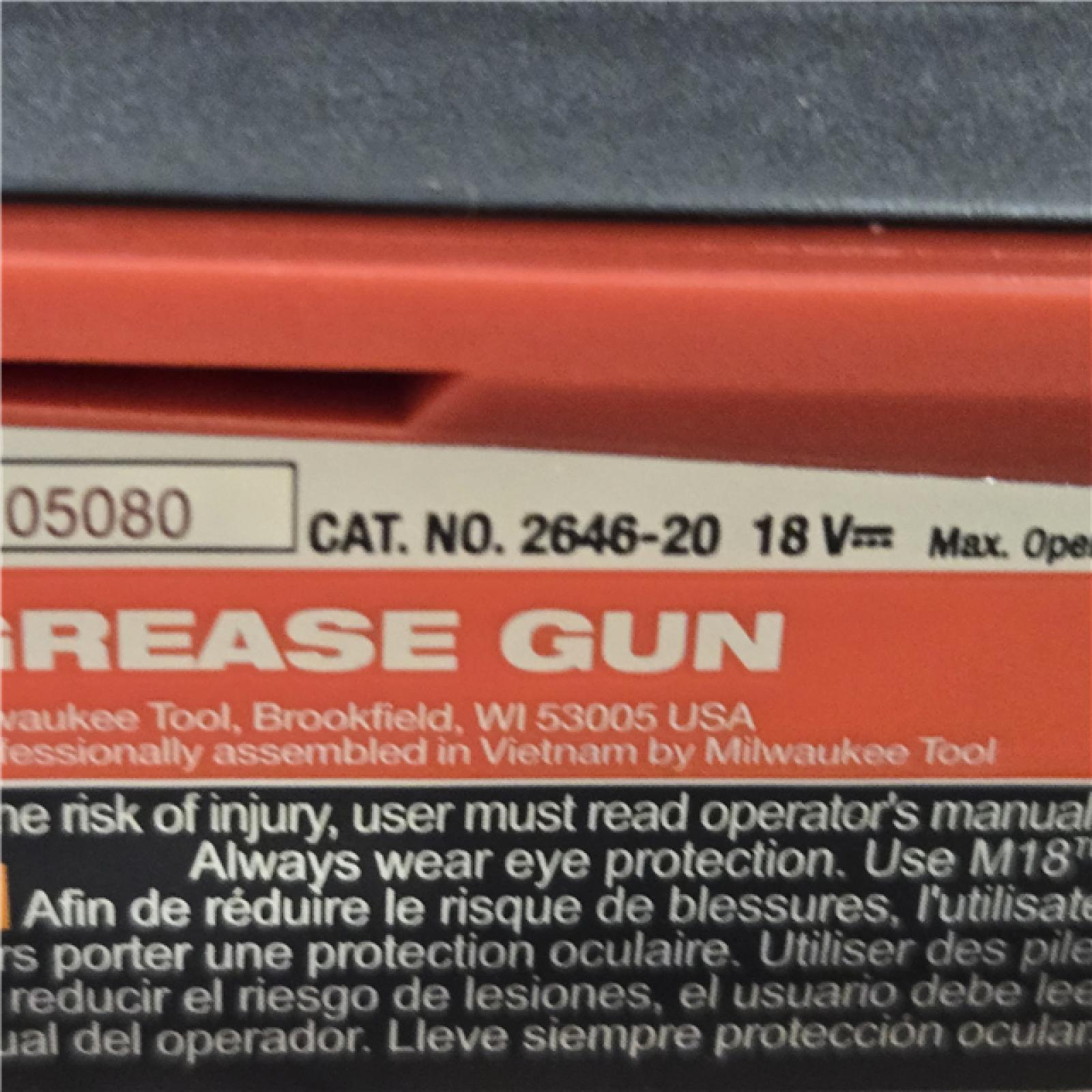 AS-IS Milwaukee M18 18V Cordless Grease Gun 2-Speed (Tool-Only)