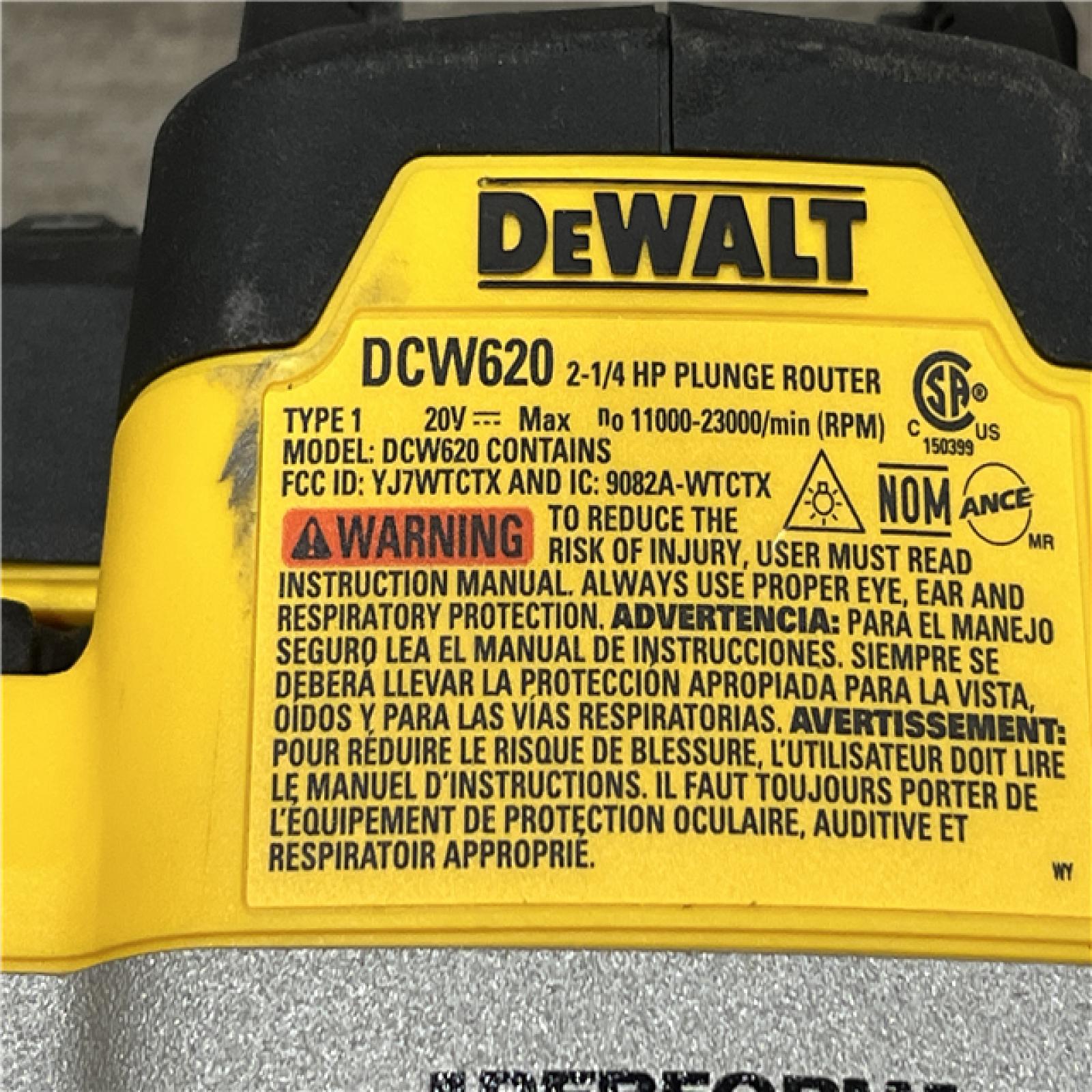 AS-IS DEWALT 20V MAX XR 2-1/4 Peak HP Brushless Cordless Plunge Router (Tool Only)