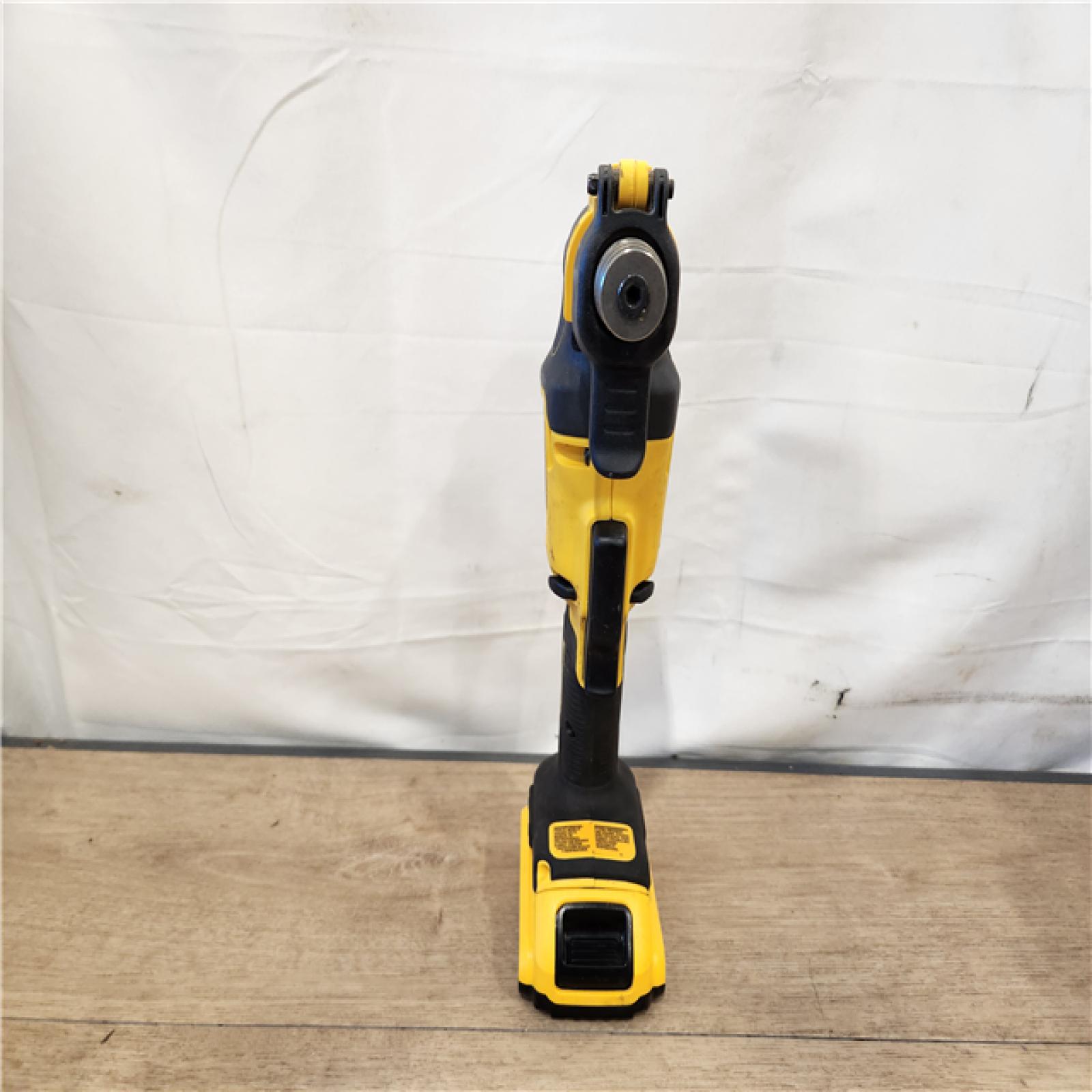 DEWALT ATOMIC 20V MAX Cordless Brushless Oscillating Multi Tool Kit