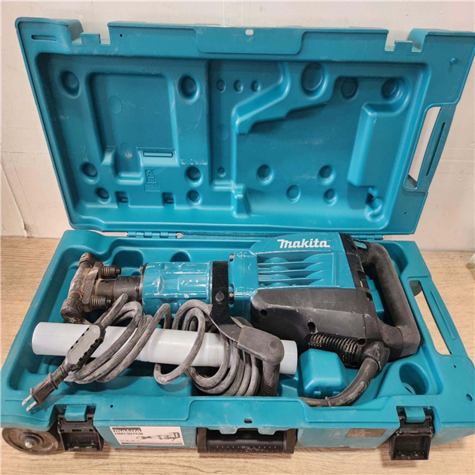 Makita 14 Amp 1-1/8 in. Hex Corded Variable Speed 35 lb. Demolition Hammer w/ Soft Start, LED, (1) Bull Point and Hard Case