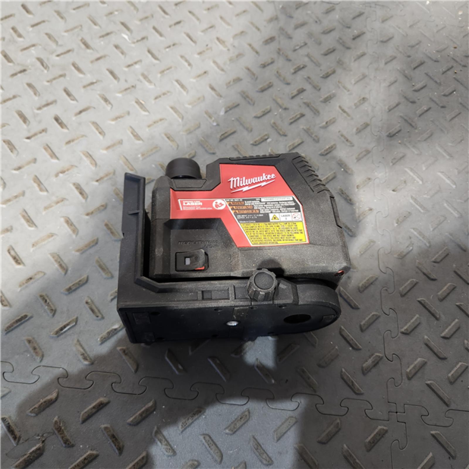 HOUSTON Location-AS-IS-Milwaukee 3521-21 4V Lithium-Ion Cordless USB Rechargeable Green Beam Cross Line Laser APPEARS IN LIKE NEW Condition
