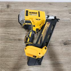 Phoenix Location NEW DEWALT 20V MAX XR Lithium-Ion Cordless Brushless 2-Speed 30° Paper Collated Framing Nailer with 4.0Ah Battery and Charger