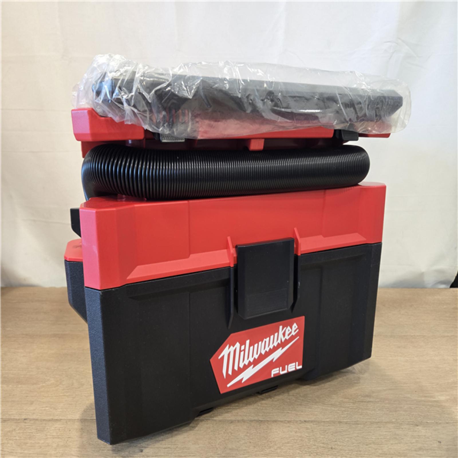 AS-IS Milwaukee FUEL PACKOUT 18V Cordless 2.5 Gal. Wet/Dry Vacuum (Vacuum-Only)