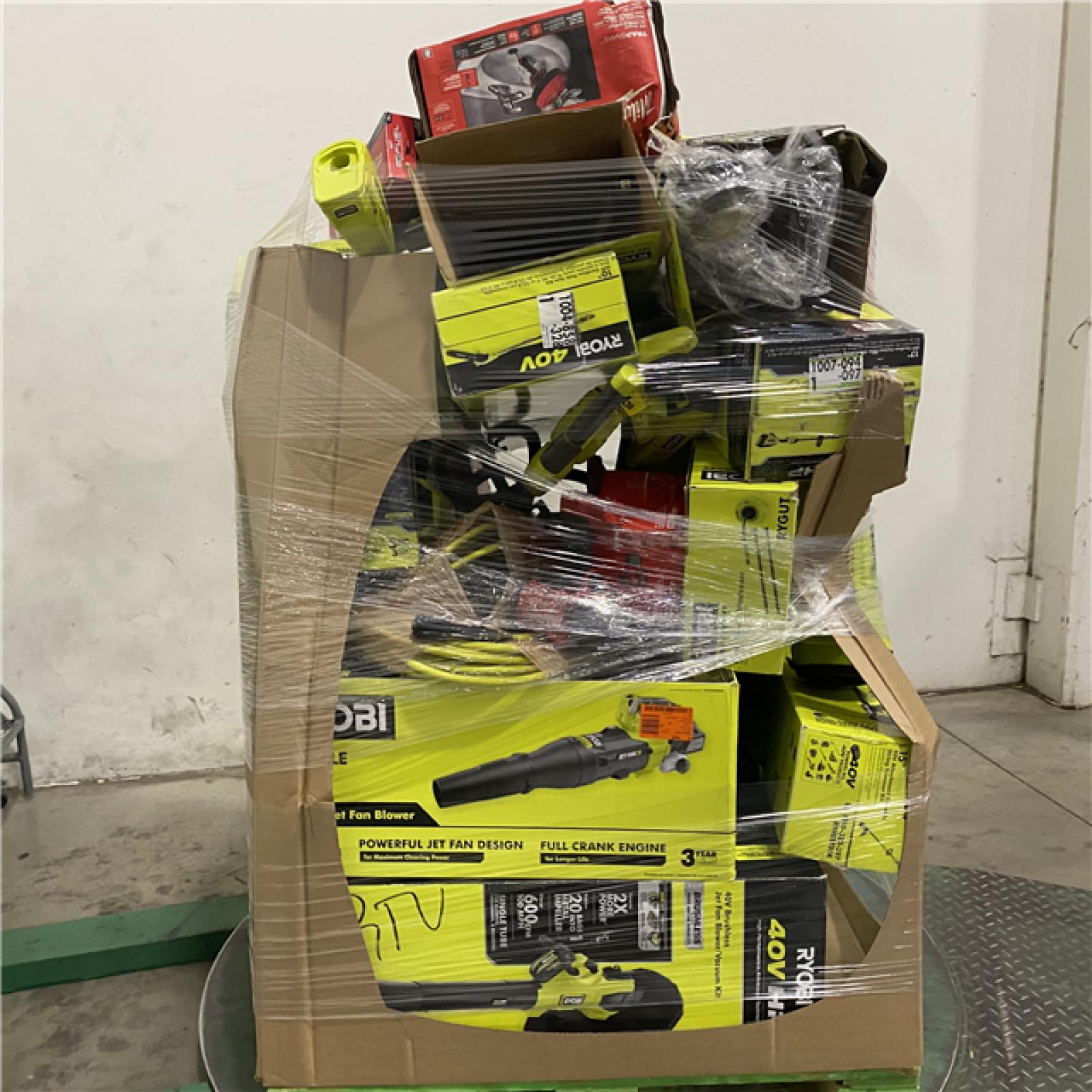 Dallas Location - As-Is Tool Pallet