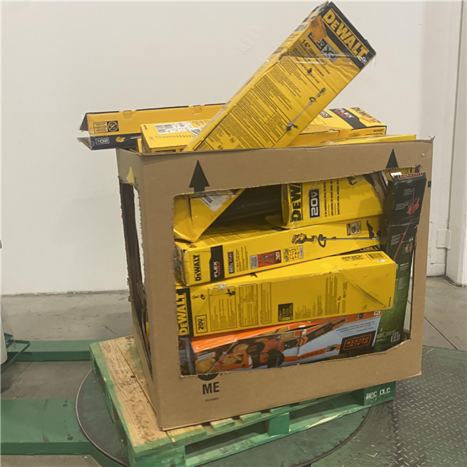 Dallas Location - As-Is Tool Pallet