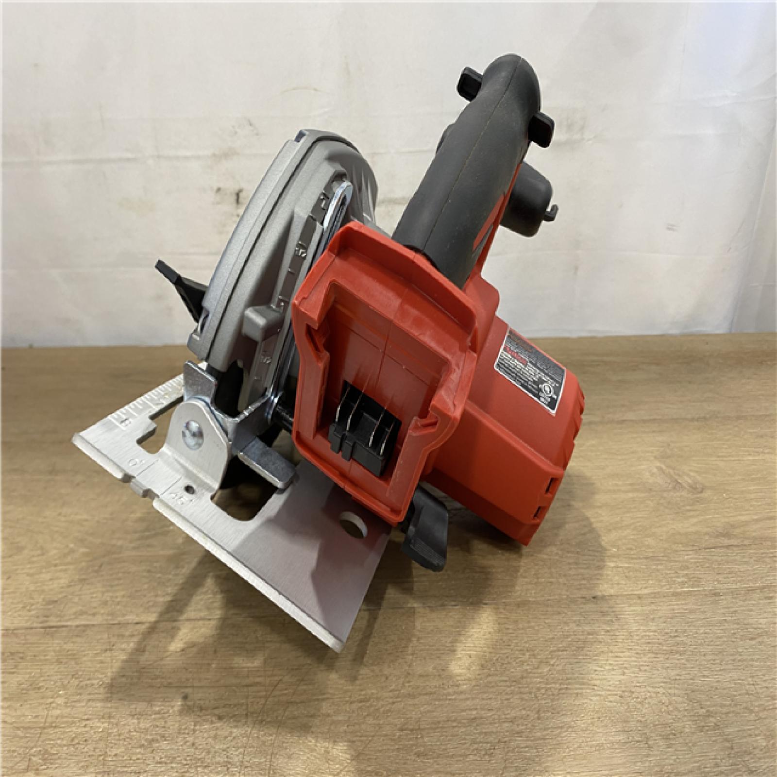 AS-IS Milwaukee 18V Lithium-Ion Cordless 6-1/2 in. Circular Saw (Tool-Only)