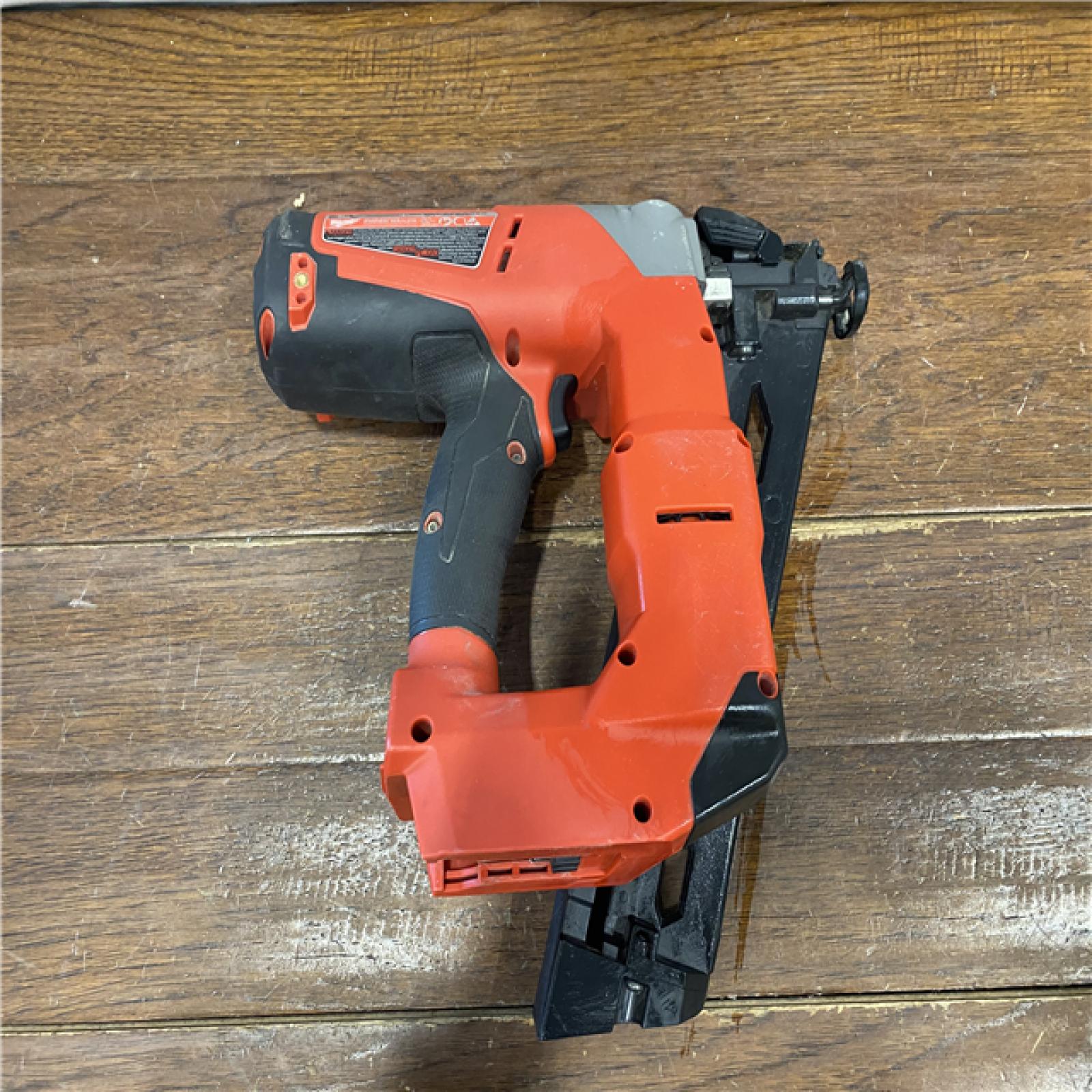 AS-IS Milwaukee 2841-20 18V Cordless Gen II 16 Gauge Angled Finish Nailer (Tool Only)